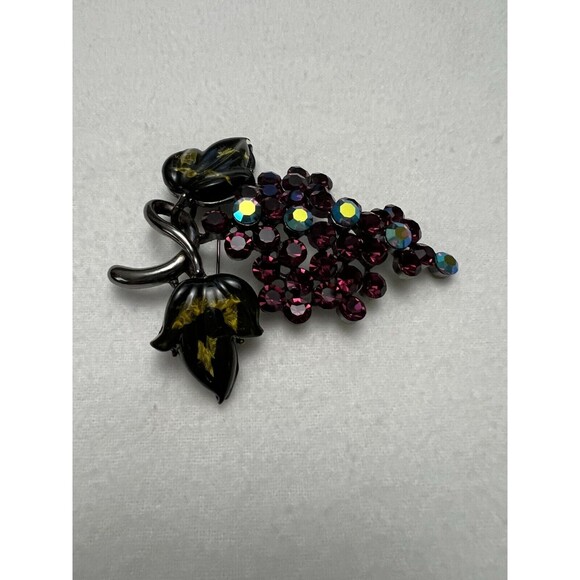 Womens Crystal Grapes Brooch Pin Dark Green Purple Pin Clothing Accessories 3" - Picture 2 of 3